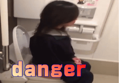 女子高生のトイレ姿を映したをVine動画
