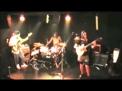 【JR連続放火犯】野田伊佐也容疑者のバンド（ACCA）のライブ映像！