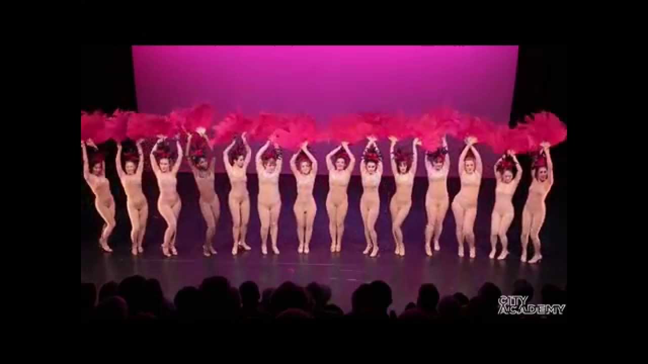 全裸でDreamGirls踊ってる動画！